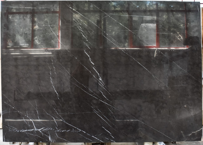 Graphite | NOBLE EARTH MOSCHOU