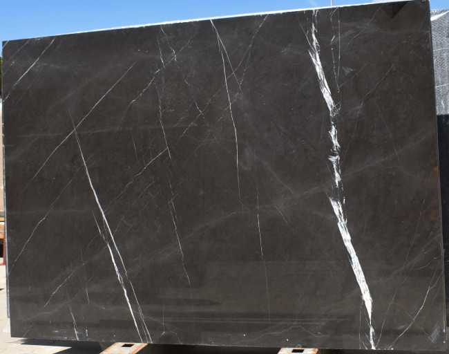 Graphite | NOBLE EARTH MOSCHOU