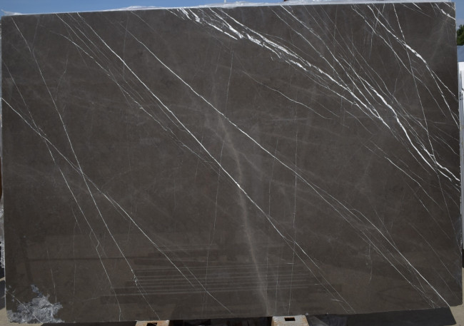 Graphite | NOBLE EARTH MOSCHOU
